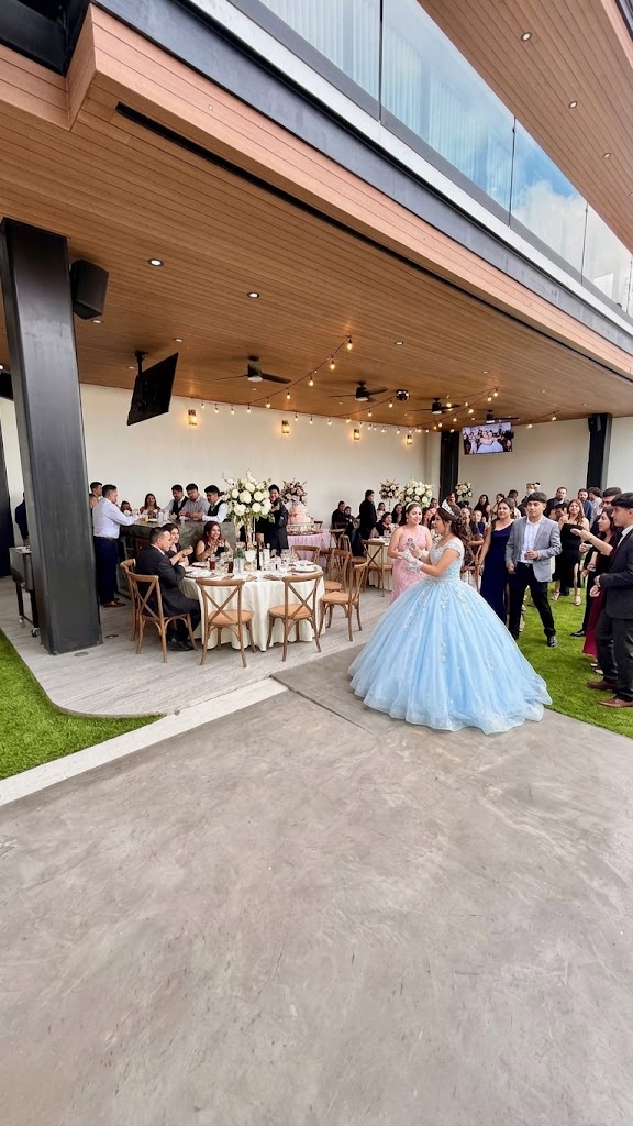 Celebración de XV años en D’ Carlo Terraza